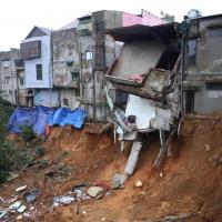 Bản tin thời sự sáng 16/12/2025: Thủ tướng yêu cầu Quảng Trị kiểm điểm