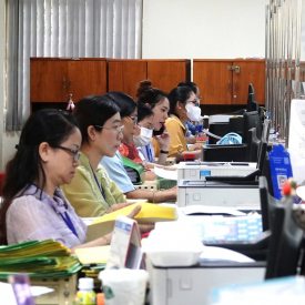 Bản tin thời sự sáng 9/4/2025: Bộ Nội vụ đề xuất bỏ ngạch công chức